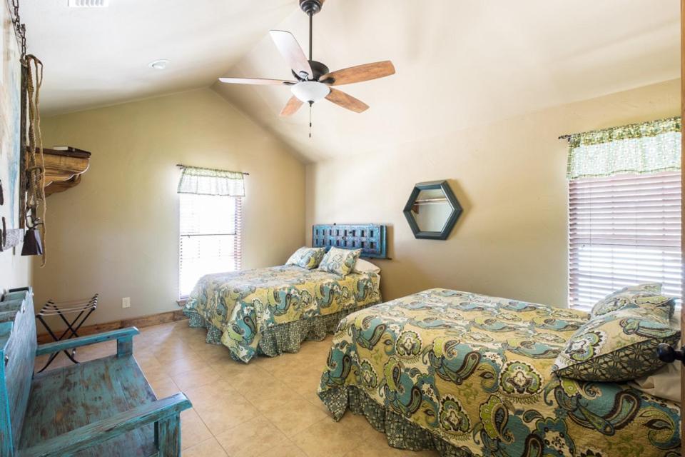 River Bluff Cabins Rio Frio Zimmer foto