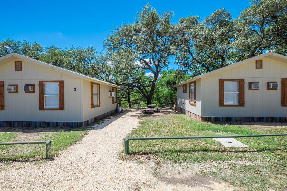 River Bluff Cabins Rio Frio Exterior foto