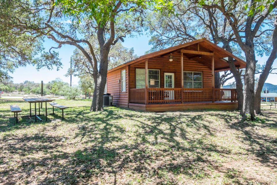 River Bluff Cabins Rio Frio Exterior foto