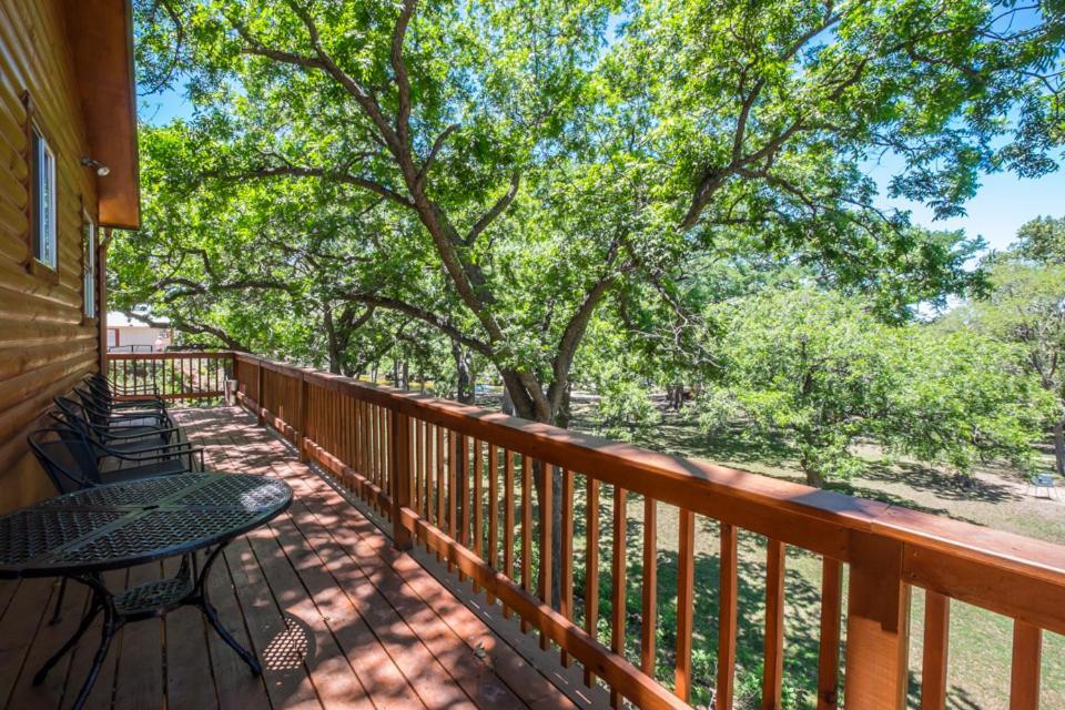 River Bluff Cabins Rio Frio Exterior foto